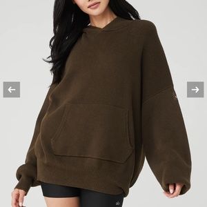 Alo Yoga Scholar Hooded Sweater